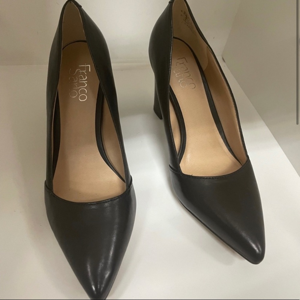 Franco Sarto Black Pumps Size 8.5